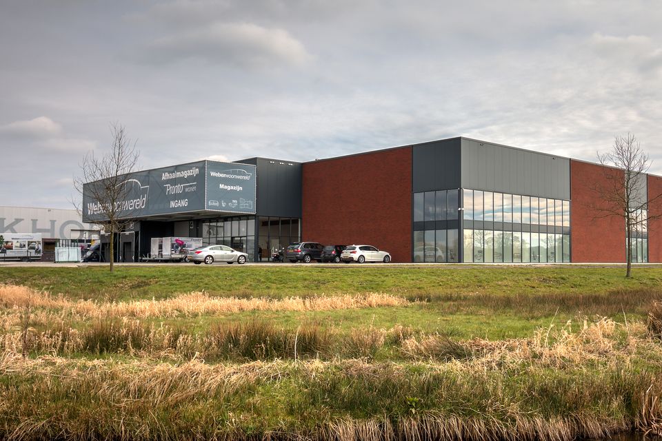 Weber woonwereld Elburg - Nieuwbouw kantoren en magazijn